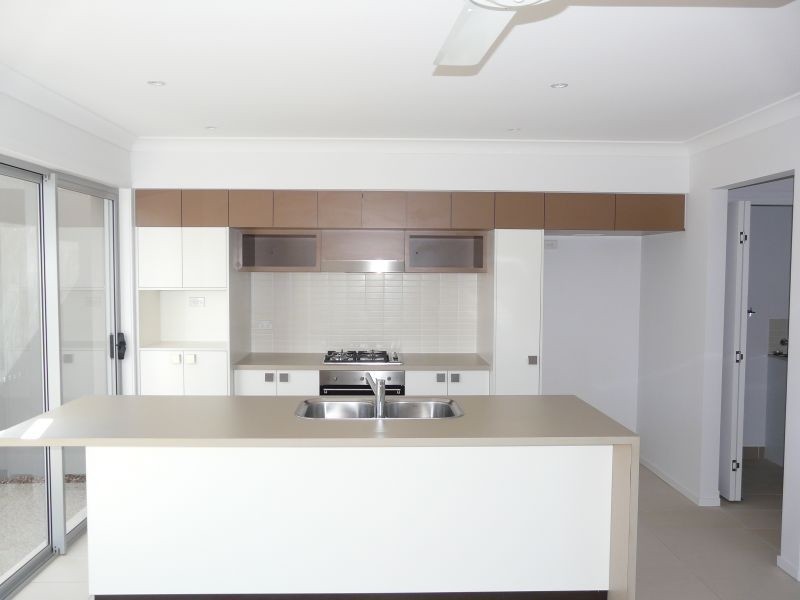 23 Melaleuca Drive, Brookwater QLD 4300