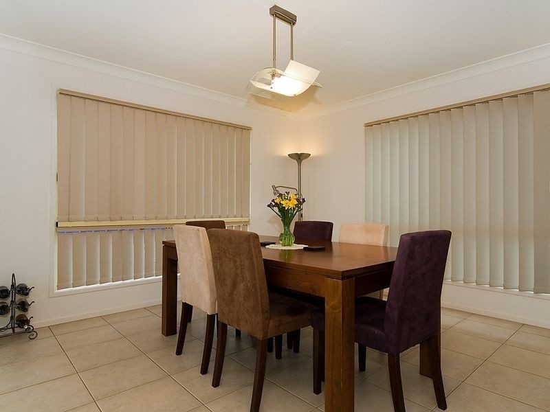 61 Highlands Terrace, Springfield Lakes QLD 4300