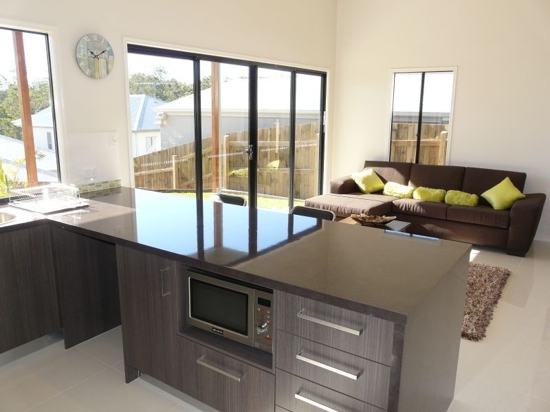 7 Rosella Crescent, Springfield Lakes QLD 4300