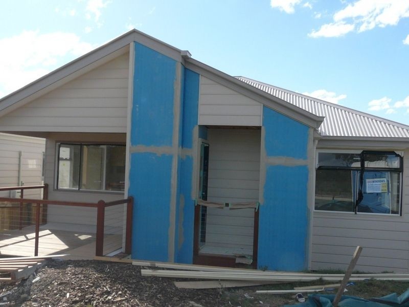 17 Aspect Terrace, Springfield Lakes QLD 4300