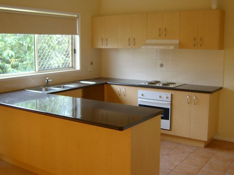 12 Montcliffe Court, Springfield QLD 4300
