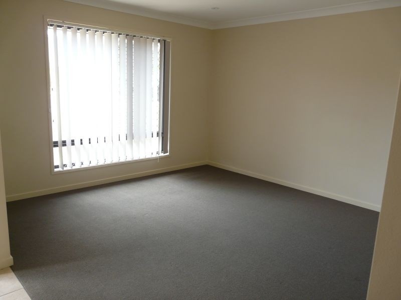 67 Opossum Circuit, Springfield Lakes QLD 4300