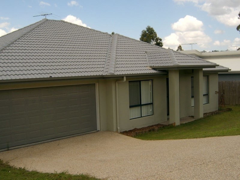 31 Emerald Crescent, Springfield Lakes QLD 4300