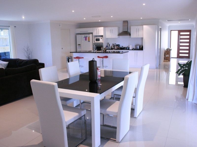 36 Venison Crescent, Springfield Lakes QLD 4300