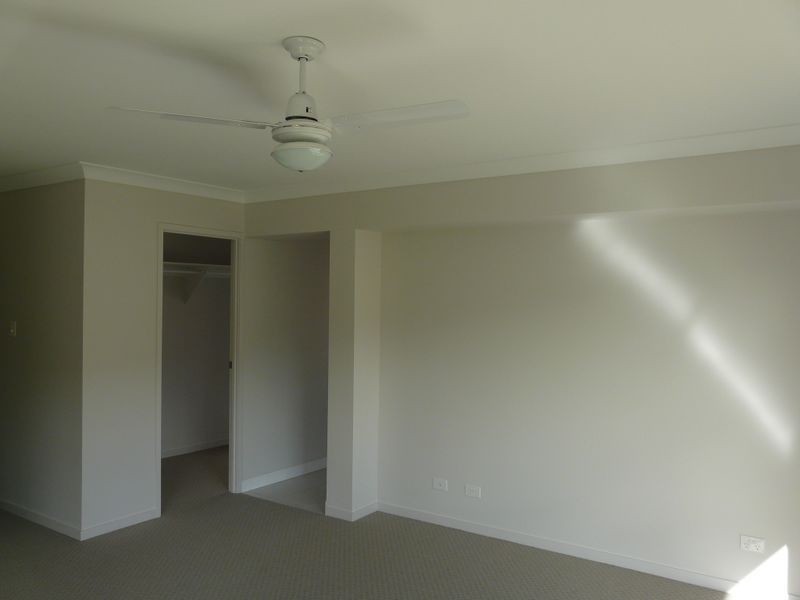 10 Ambrose Dr, Bellbird Park QLD 4300