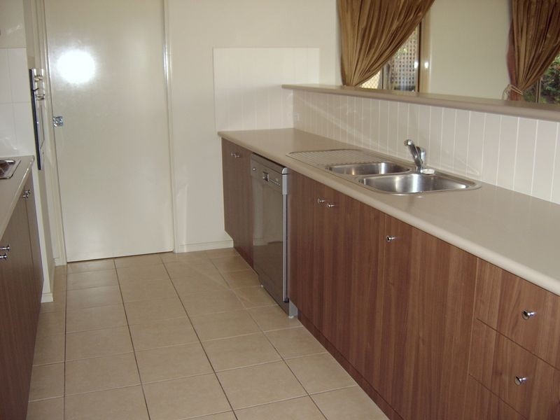 23 Ash Avenue, Springfield Lakes QLD 4300