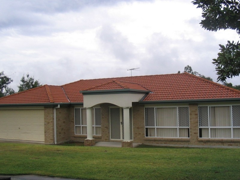 60 Ravenswood Lane, Springfield QLD 4300