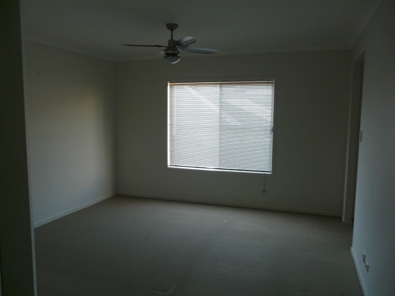 7 Clearpoint Way, Springfield Lakes QLD 4300