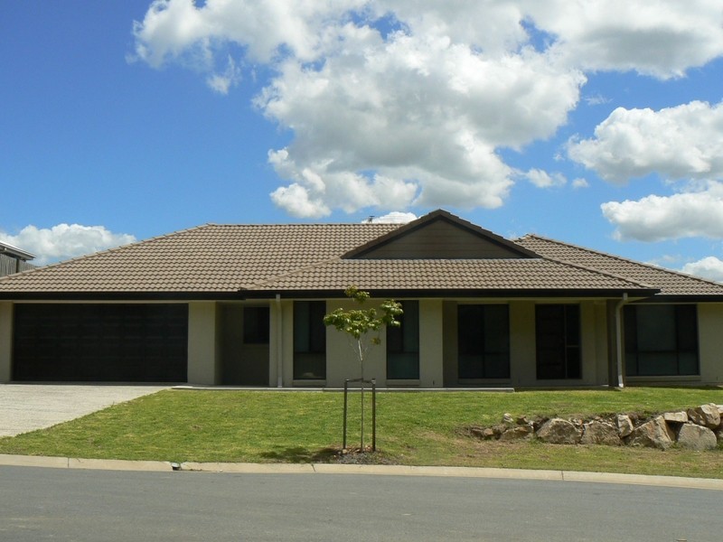 20 Waterview Court, Springfield Lakes QLD 4300