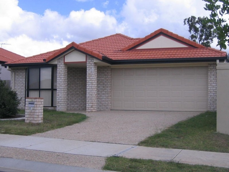 135 Lakeside Avenue, Springfield Lakes QLD 4300