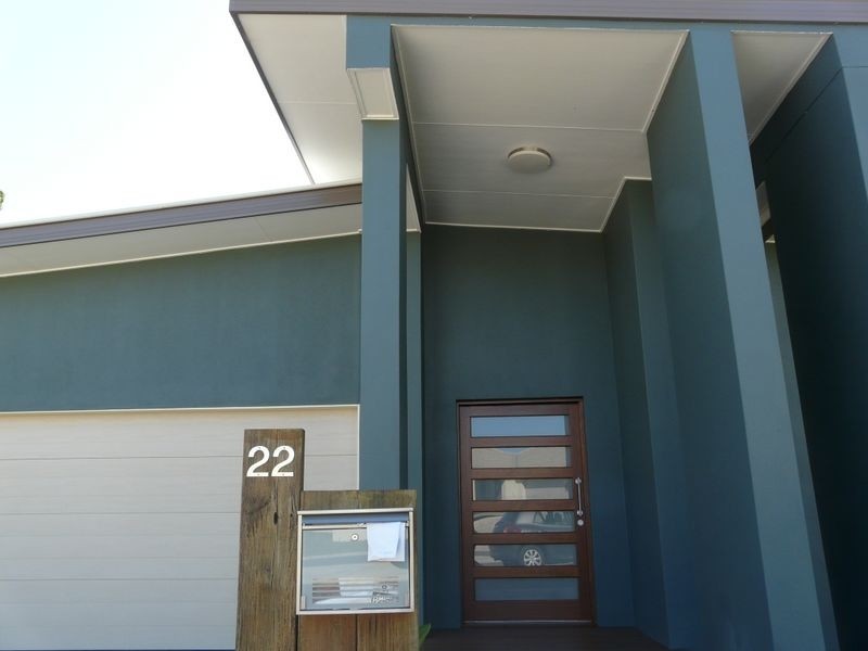 22 The Reach, Springfield Lakes QLD 4300