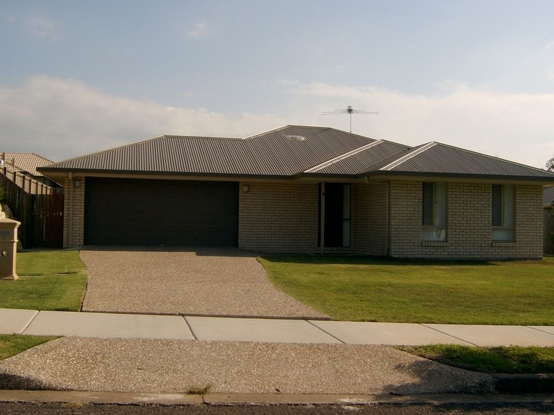 4 Walden Street, Redbank Plains QLD 4301