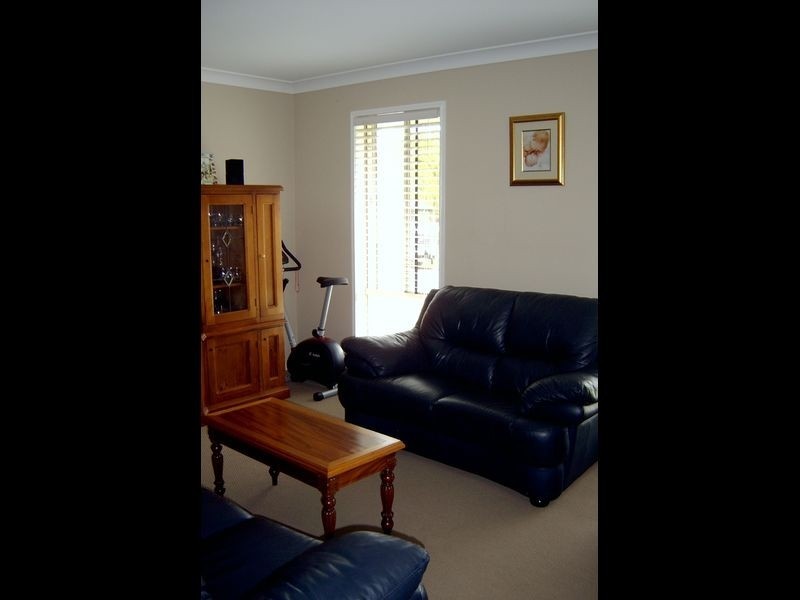 4 Walden Street, Redbank Plains QLD 4301