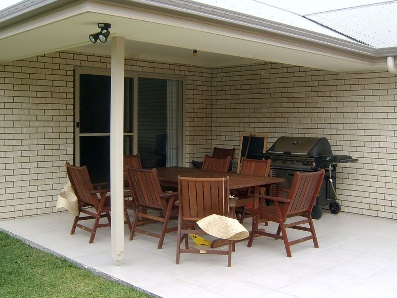 4 Walden Street, Redbank Plains QLD 4301