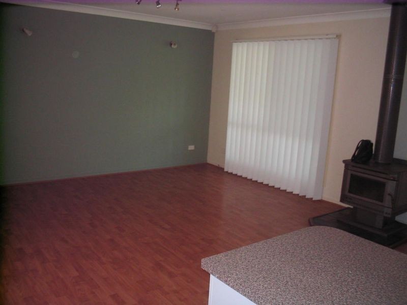 19 Surrey Road, Bellbird Park QLD 4300