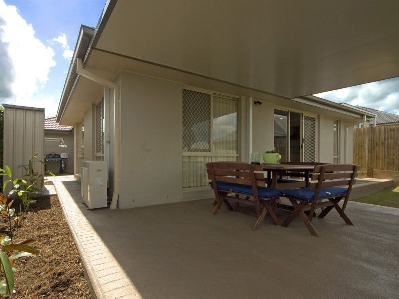 28 Treetops Avenue, Springfield Lakes QLD 4300