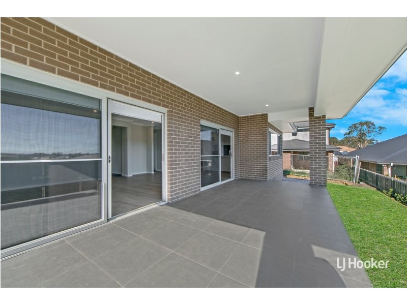 37 Thorogood Blvd, Kellyville NSW 2155