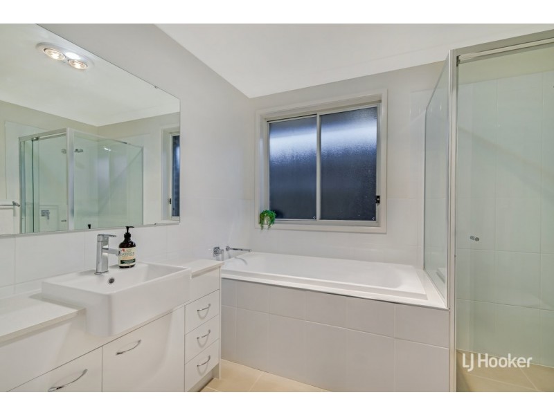 33 Andrew Street, Riverstone NSW 2765