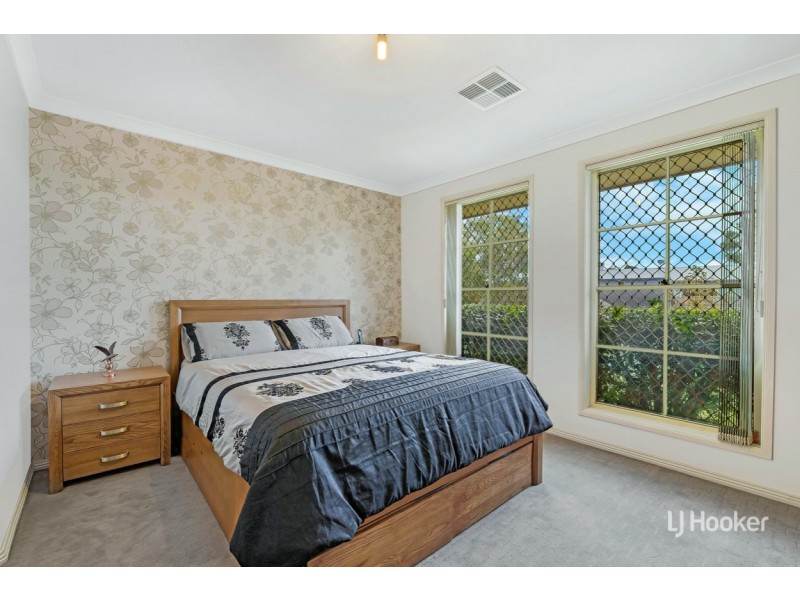 11 Queensbury Avenue, Kellyville NSW 2155