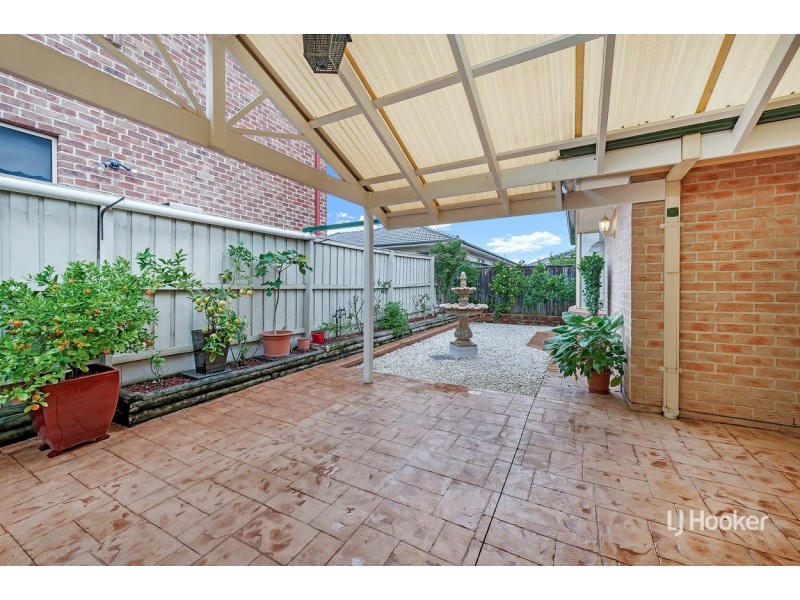 11 Queensbury Avenue, Kellyville NSW 2155