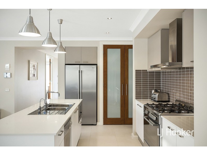 2 Barkala Street, The Ponds NSW 2769