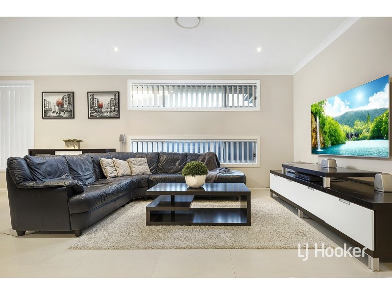 2 Barkala Street, The Ponds NSW 2769
