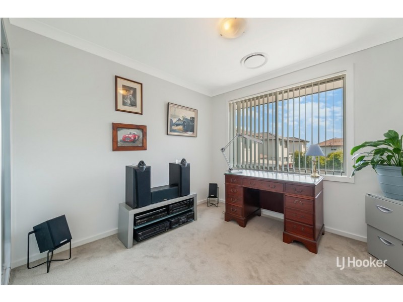 14 Lookout Circuit, Stanhope Gardens NSW 2768