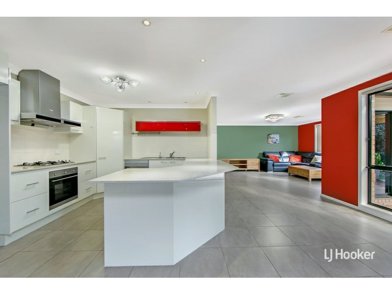 10 Abermain Ave, Kellyville Ridge NSW 2155