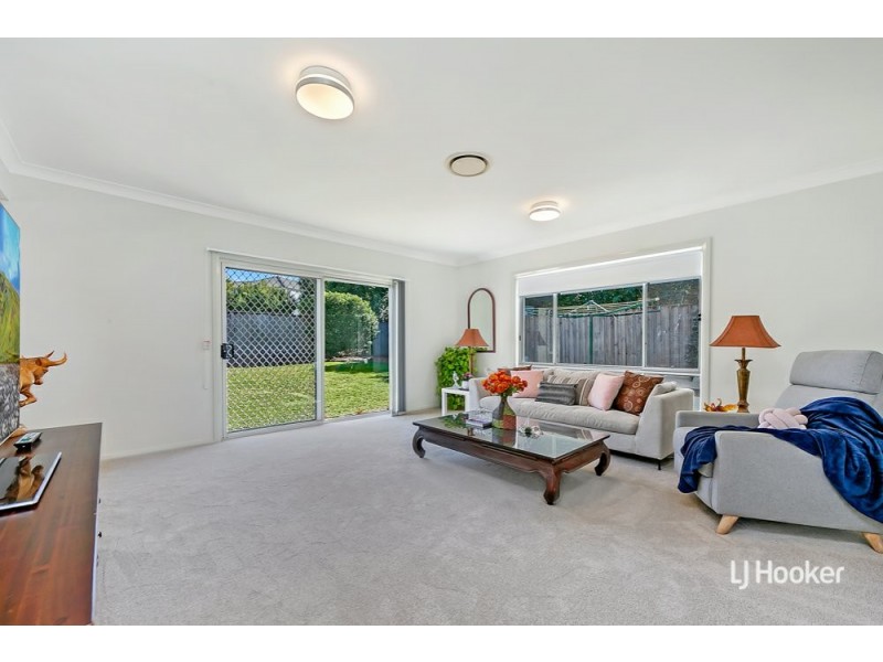 23 Upton Street, Stanhope Gardens NSW 2768