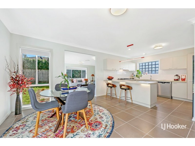 23 Upton Street, Stanhope Gardens NSW 2768