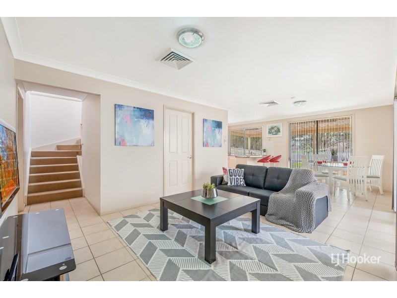27 Tomko Grove, Parklea NSW 2768