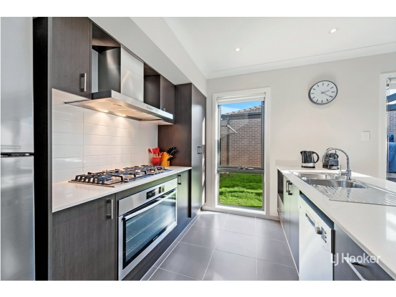 32 Burns Road, Kellyville NSW 2155