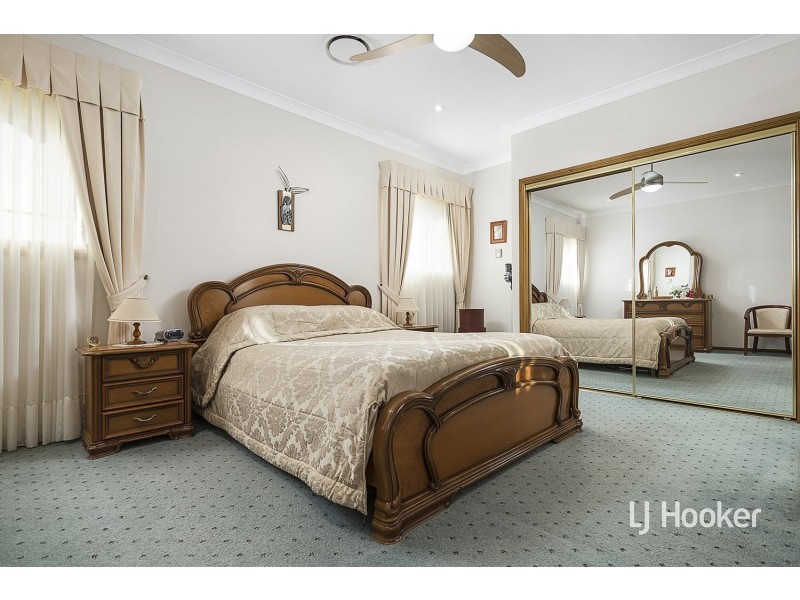 11 Edwin Place, Glenwood NSW 2768