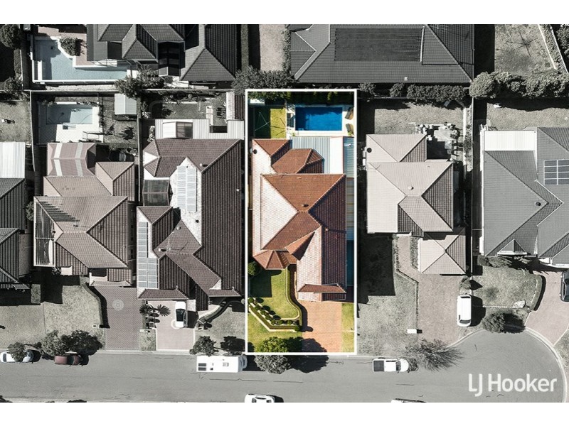 11 Edwin Place, Glenwood NSW 2768