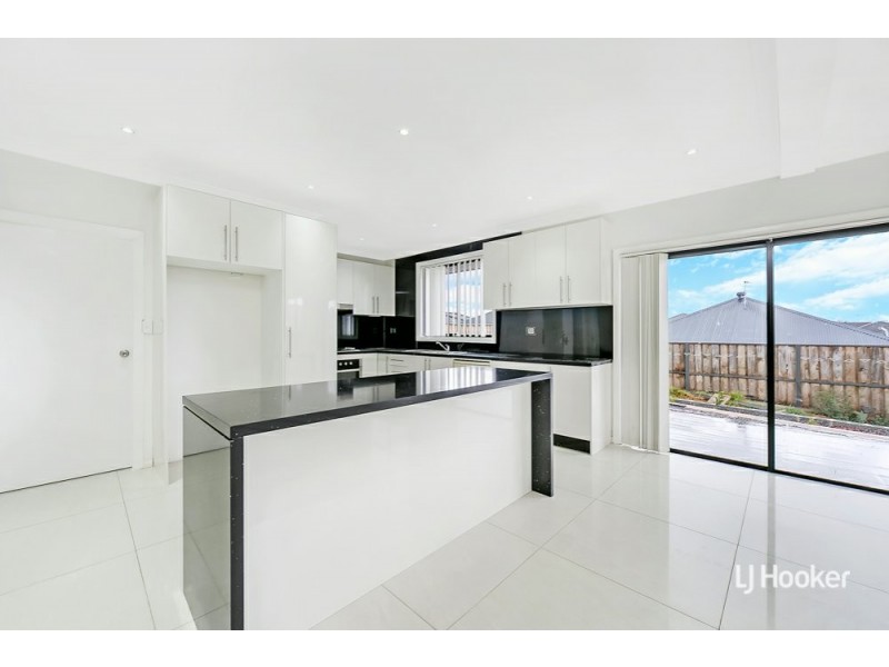 8 Stynes Ave, Kellyville NSW 2155