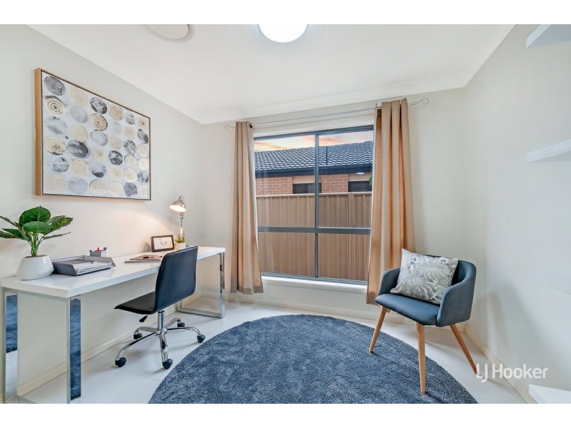63 Damien Drive, Parklea NSW 2768