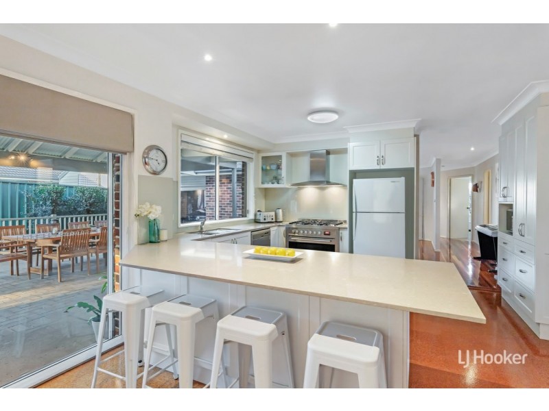 49 Gracelands Drive, Quakers Hill NSW 2763