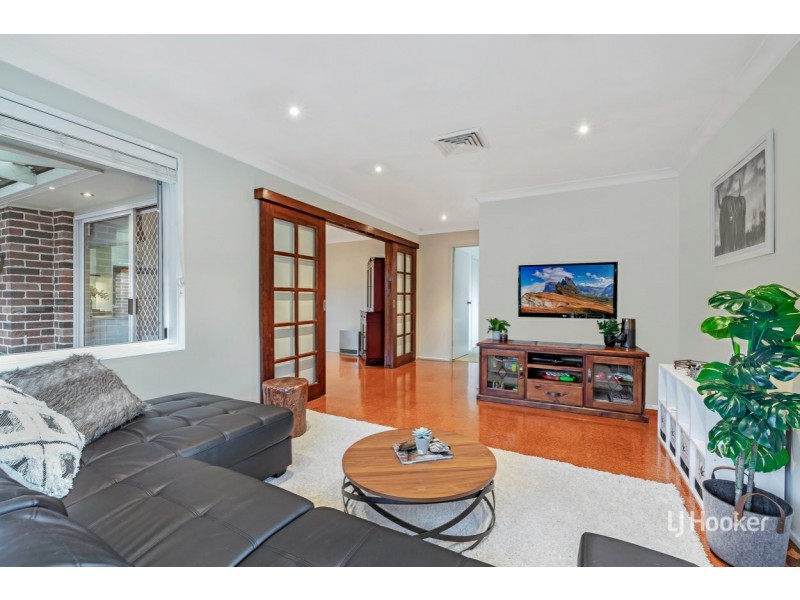 49 Gracelands Drive, Quakers Hill NSW 2763