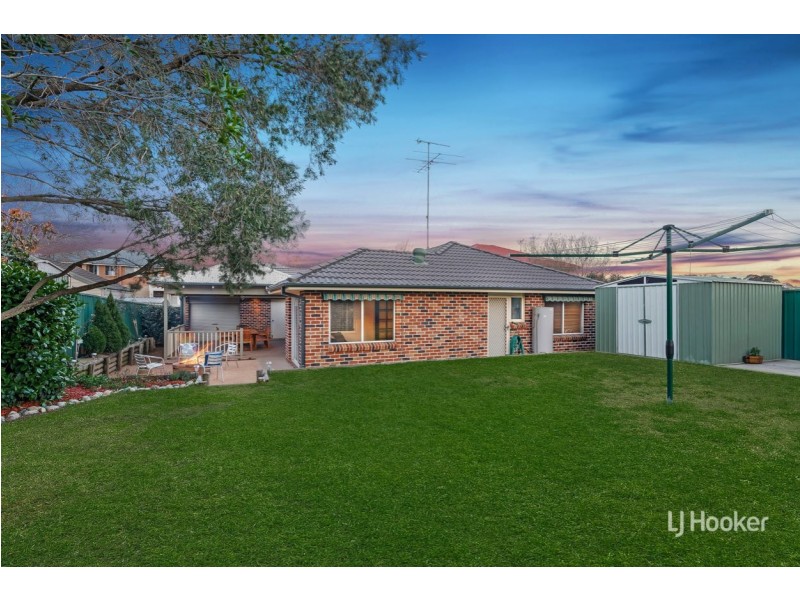 49 Gracelands Drive, Quakers Hill NSW 2763