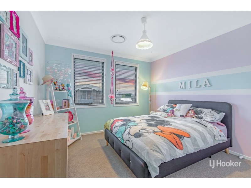 24 Coobowie Drive, The Ponds NSW 2769