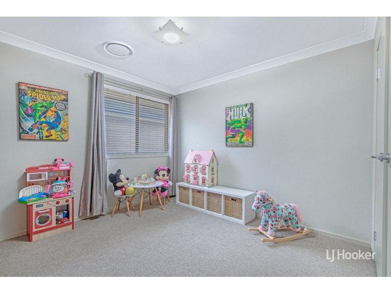 24 Coobowie Drive, The Ponds NSW 2769