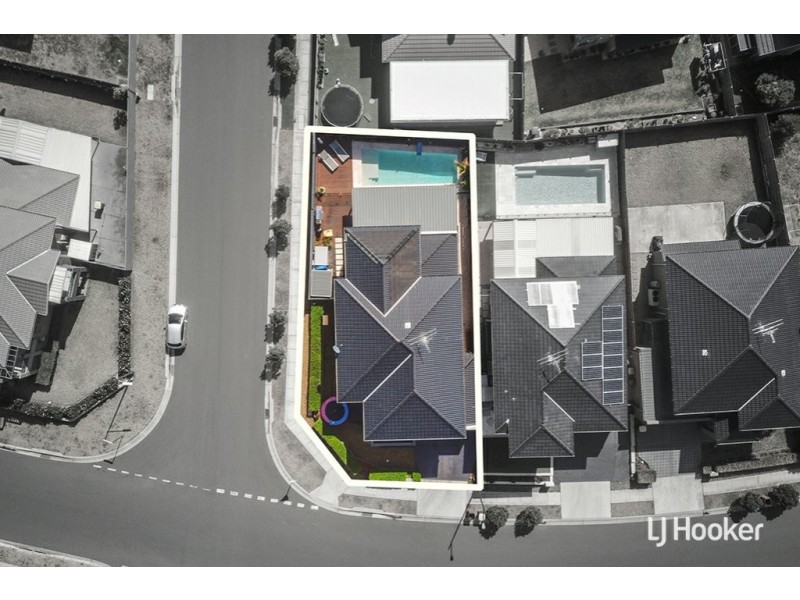 24 Coobowie Drive, The Ponds NSW 2769