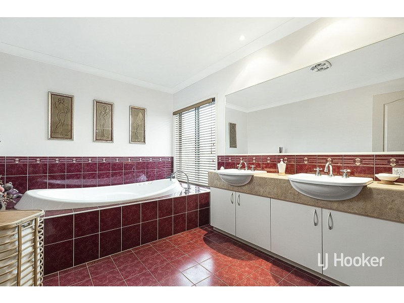 28 Equestrian Street, Glenwood NSW 2768