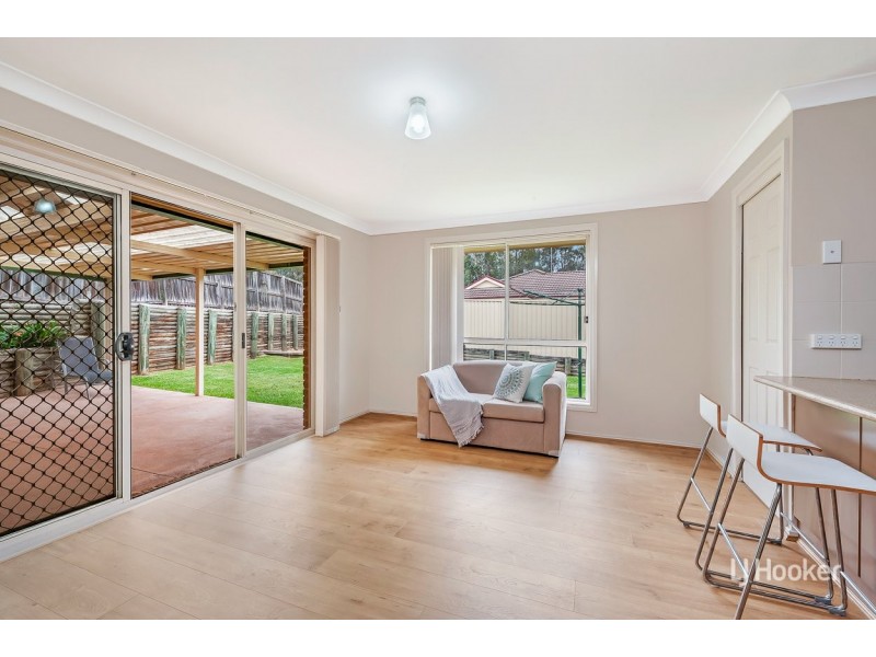 4 Mazari Grove, Stanhope Gardens NSW 2768