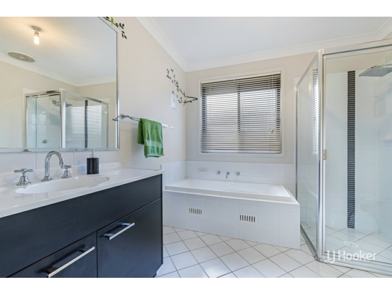 8 Iezza Place, Kellyville Ridge NSW 2155