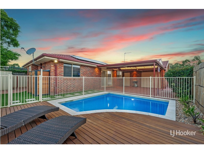 7 Blacksmith Close, Stanhope Gardens NSW 2768