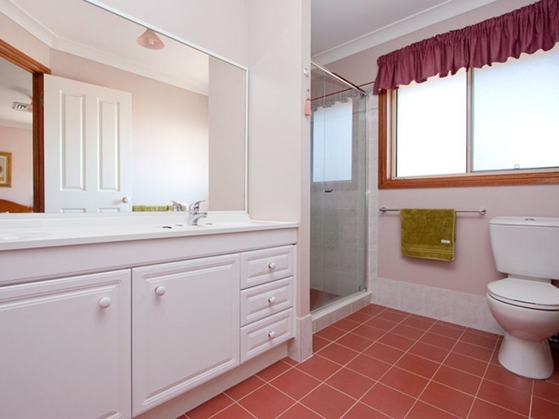 6 Wildflower Place, Kellyville NSW 2155