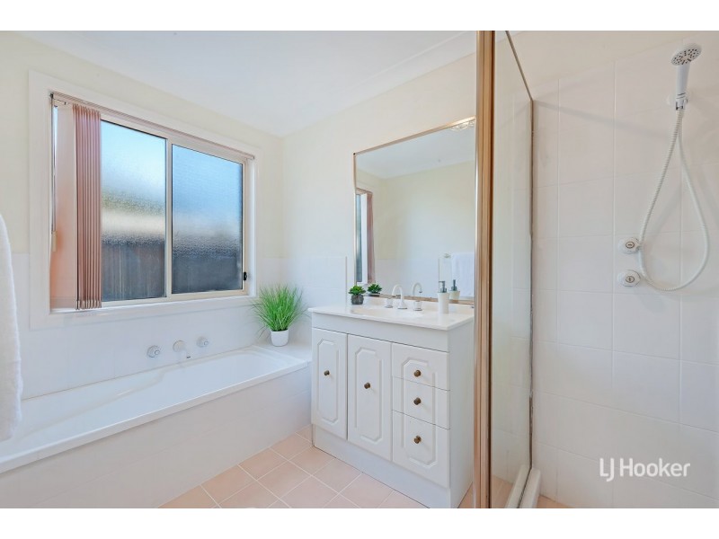 3 Latan Way, Stanhope Gardens NSW 2768