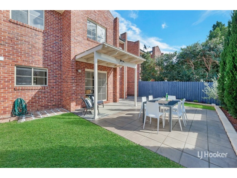 14/6 Blossom Place, Quakers Hill NSW 2763