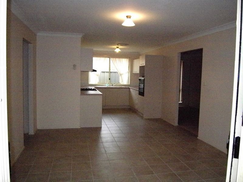 6 Meldon Place, Stanhope Gardens NSW 2768